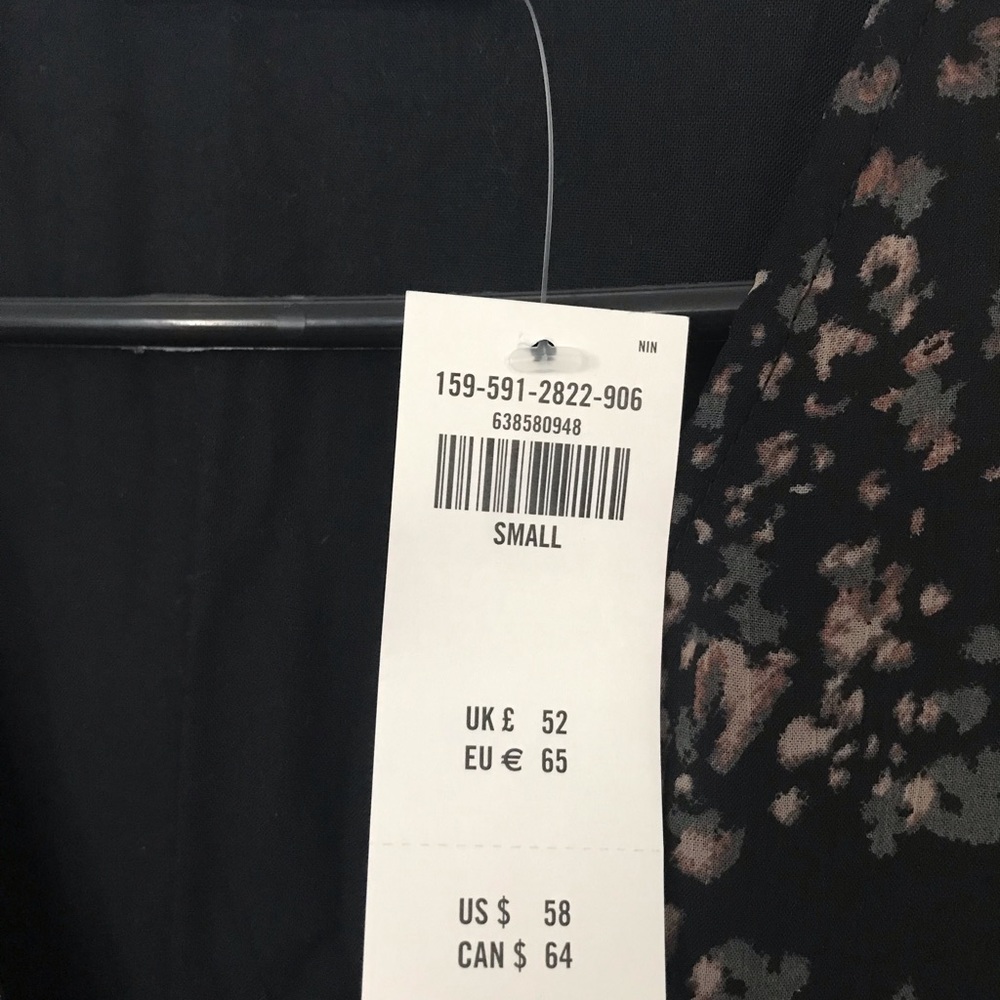 Black long sleeve dress - Picture 3 of 3
